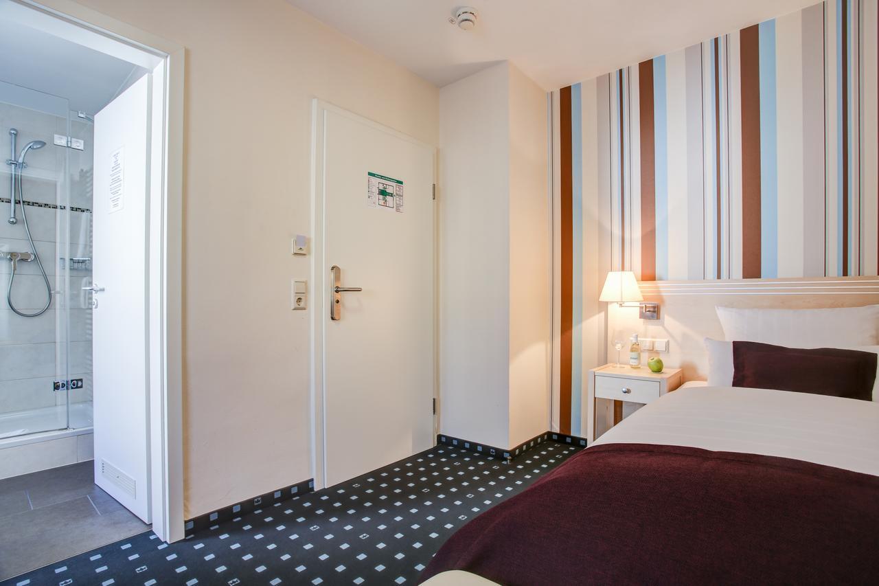 Rhein Neckar Hotel MHG Eksteriør billede