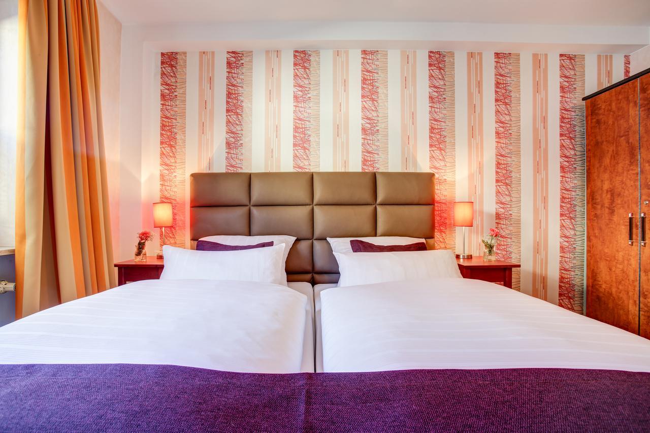 Rhein Neckar Hotel MHG Eksteriør billede