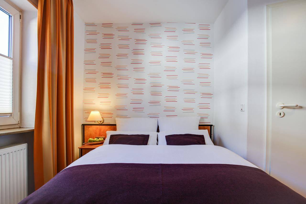 Rhein Neckar Hotel MHG Eksteriør billede